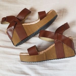 Like new Brown wedges